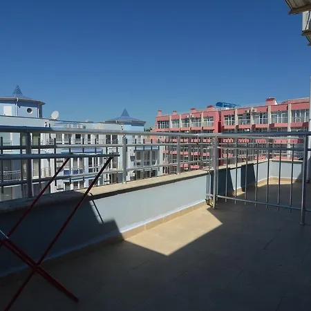 Sunny Dream Family Apartment *